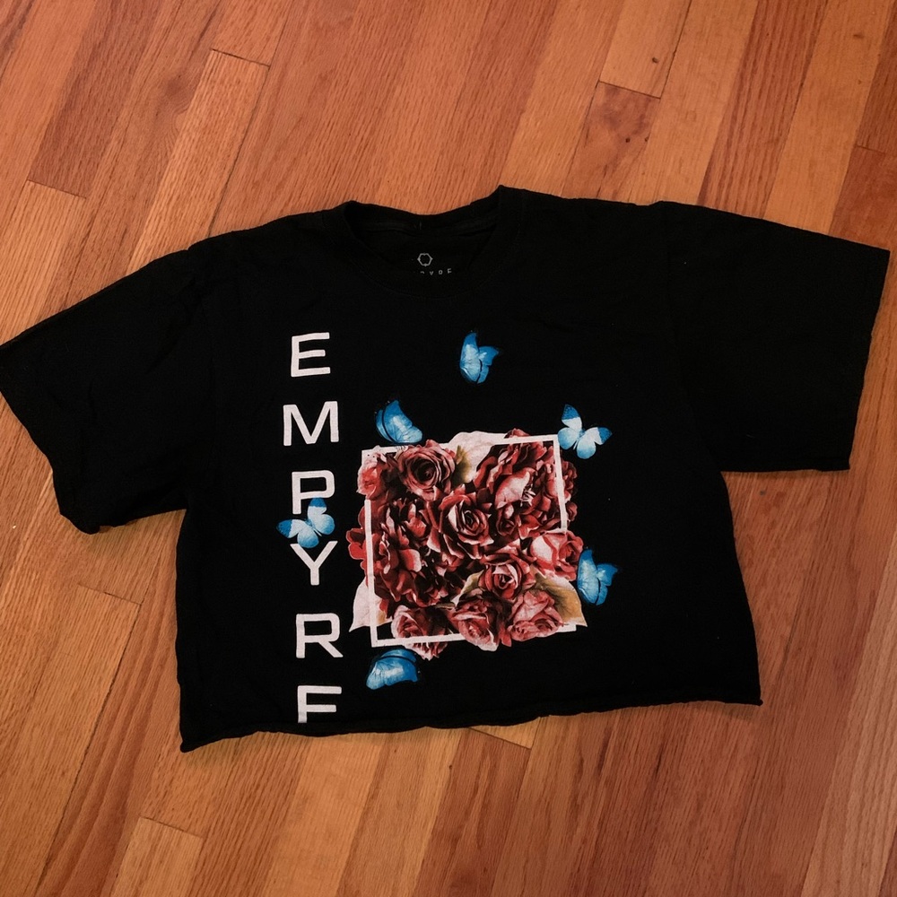 Empyre Cropped Graphic T shirt